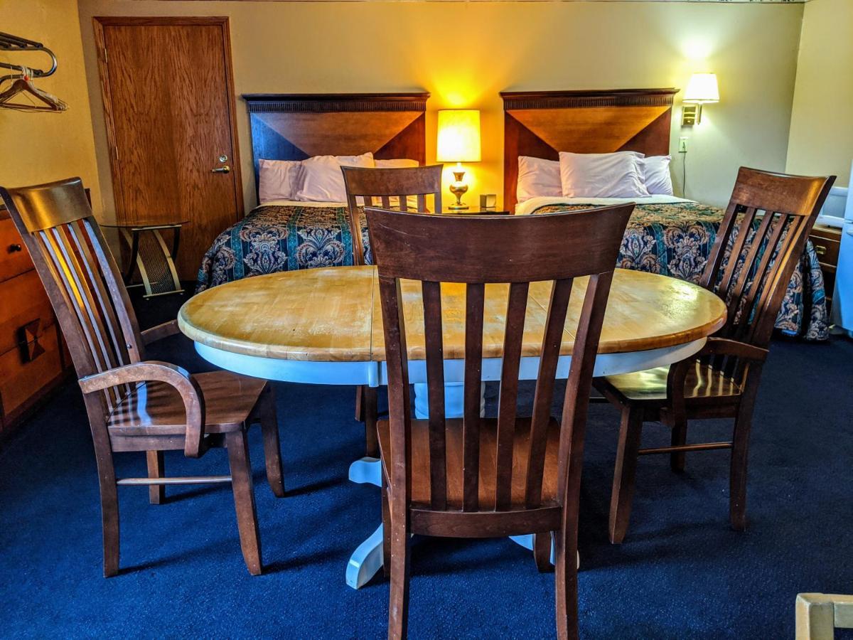 Executive Inn Thomson Экстерьер фото