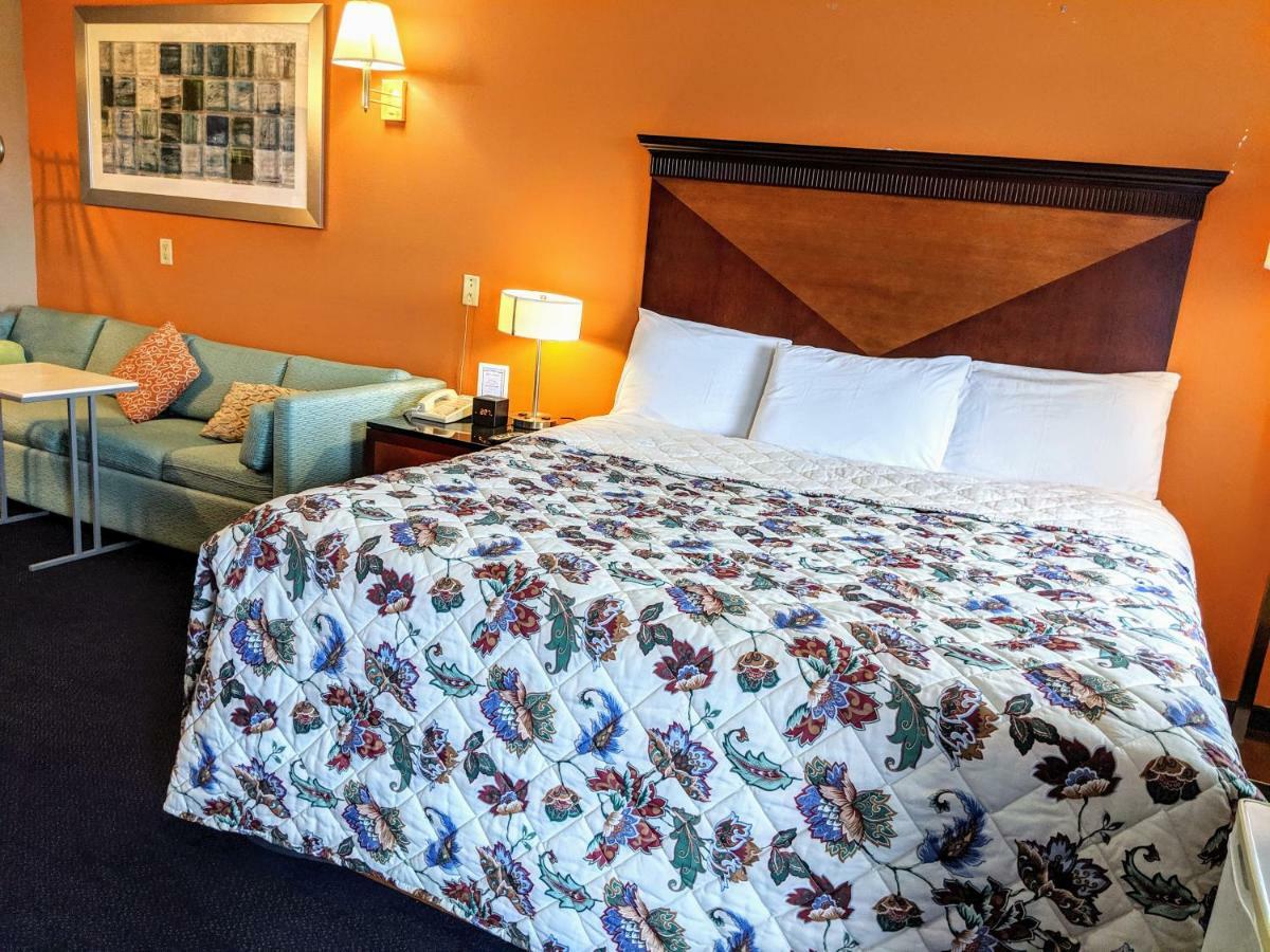 Executive Inn Thomson Экстерьер фото